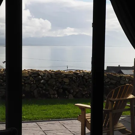 אתר קמפינג Bayview Glamping Pods Kerry *