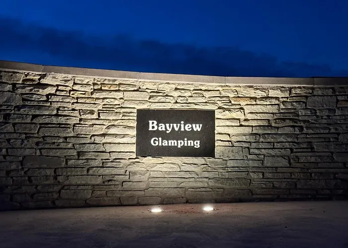 Bayview Glamping Pods Kerry キャンプ場
